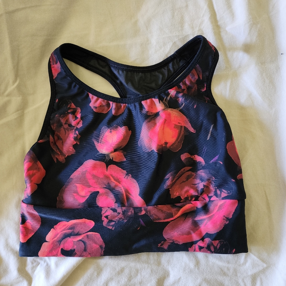 Victoria's Secret Sport rose Sports bra